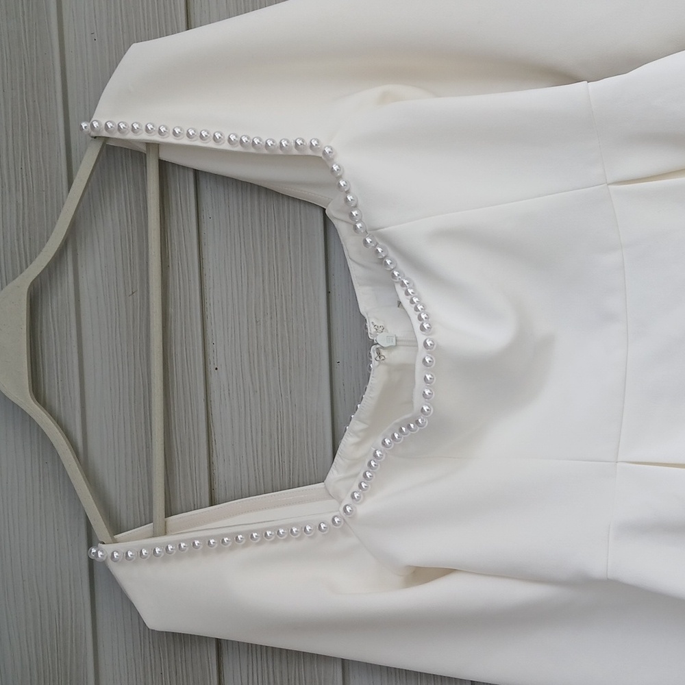 $485 Oddmuse London Elegant White Dress with Pearls, - Picture 6 of 9